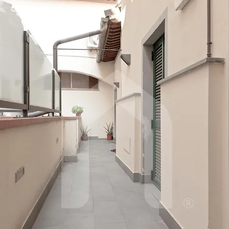 Apartman Homiday- Charm And Relax - Centro Storico Pisa