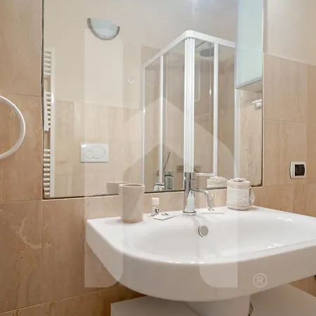 Homiday- Charm And Relax - Centro Storico Apartman